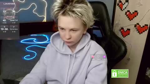 Snapshot of sunny_mood chatting on 01-19-26, 06:17 sunny mood online show from 01-19-26, 06:17