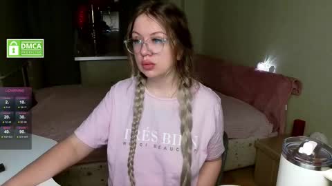 Snapshot of sunny_mood chatting on 02-08-26, 07:56 sunny mood online show from 02-08-26, 07:56