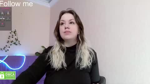 Snapshot of sunny_mood chatting on 03-02-26, 06:47 sunny mood online show from 03-02-26, 06:47