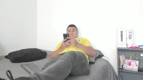 Snapshot of sunnyandevan chatting on 01-03-25, 08:32 Christian Vanessa online show from 01-03-25, 08:32