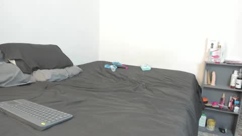 Snapshot of sunnyandevan chatting on 02-26-25, 10:42 Christian Vanessa online show from 02-26-25, 10:42