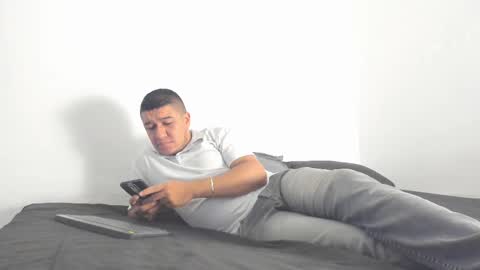 Snapshot of sunnyandevan chatting on 09-13-25, 09:47 Christian Vanessa online show from 09-13-25, 09:47