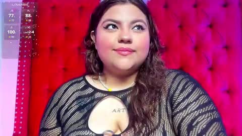 Snapshot of sunnyhoney_ chatting on 03-10-26, 12:43 Sunny online show from 03-10-26, 12:43