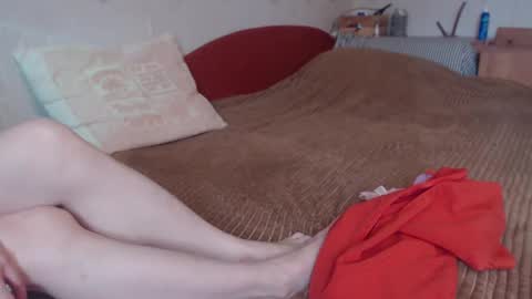 Snapshot of sunnyjoys chatting on 01-17-25, 10:55 Alina Streams Mon to Fri online show from 01-17-25, 10:55