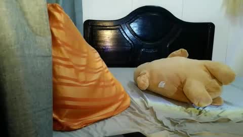 Snapshot of sunnyong chatting on 03-25-26, 04:13 sunnyong online show from 03-25-26, 04:13