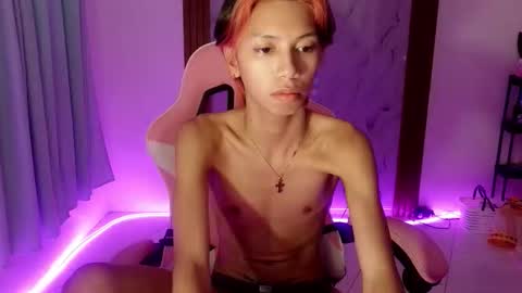 Snapshot of sunnyong chatting on 03-28-26, 01:33 sunnyong online show from 03-28-26, 01:33