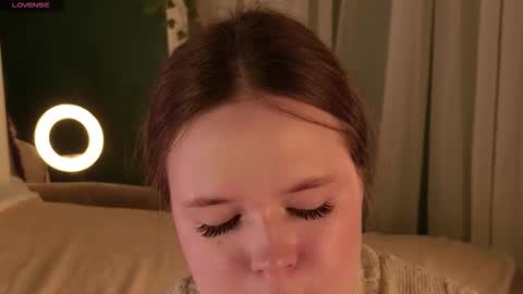 Risha online show from 11-21-25, 05:06