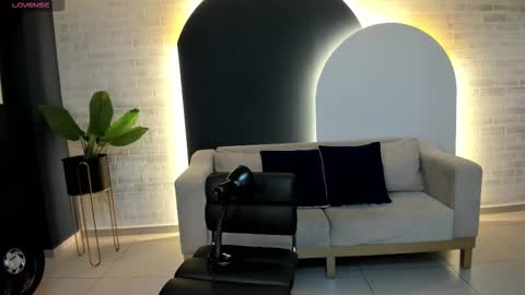 Sunny Rivers online show from 11-02-25, 11:01