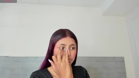 sunnywhitee online show from 05-02-26, 07:19