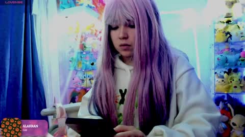 Snapshot of sunofureku_melody chatting on 12-06-24, 11:25 RAVENCLAU GIRL online show from 12-06-24, 11:25