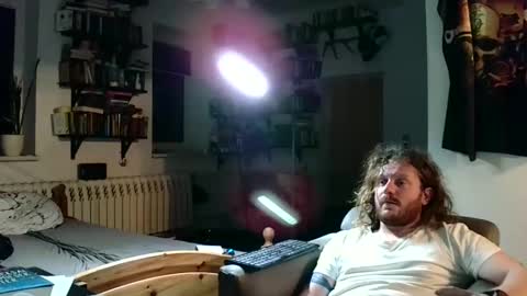 Snapshot of sunr1sa chatting on 12-19-24, 06:23 sunr1sa online show from 12-19-24, 06:23