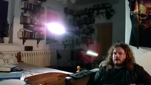 Snapshot of sunr1sa chatting on 12-25-24, 04:43 sunr1sa online show from 12-25-24, 04:43