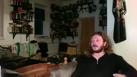 Snapshot of sunr1sa chatting on 10-29-25, 05:31 sunr1sa online show from 10-29-25, 05:31