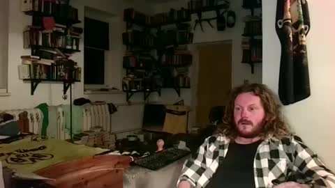 Snapshot of sunr1sa chatting on 10-30-25, 05:46 sunr1sa online show from 10-30-25, 05:46