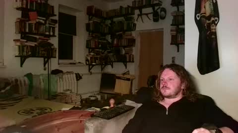 Snapshot of sunr1sa chatting on 11-04-25, 09:47 sunr1sa online show from 11-04-25, 09:47