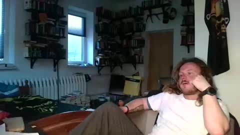 Snapshot of sunr1sa chatting on 11-11-25, 03:23 sunr1sa online show from 11-11-25, 03:23