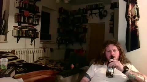 Snapshot of sunr1sa chatting on 02-15-26, 08:16 sunr1sa online show from 02-15-26, 08:16