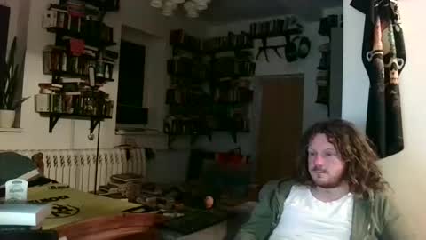 Snapshot of sunr1sa chatting on 02-18-26, 07:10 sunr1sa online show from 02-18-26, 07:10