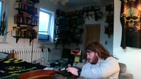 Snapshot of sunr1sa chatting on 03-25-26, 05:13 sunr1sa online show from 03-25-26, 05:13