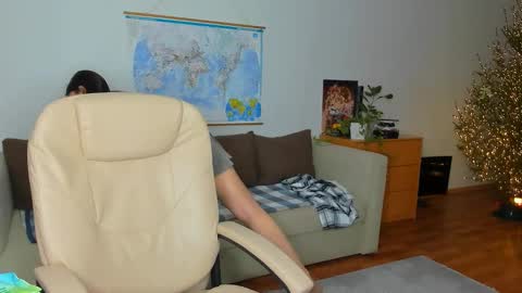 sunsetwithava online show from 12-27-24, 09:43