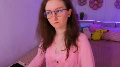 Alice online show from 05-07-26, 02:33