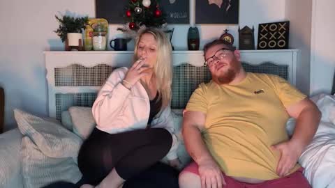 Ava online show from 12-19-25, 11:45