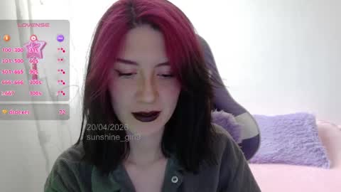 Snapshot of sunshine_girl9 chatting on 04-20-26, 09:16 sunshine_girl9 online show from 04-20-26, 09:16