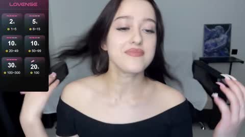 Snapshot of sunshine_j chatting on 09-26-25, 04:33 sunshine_j online show from 09-26-25, 04:33