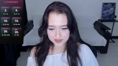 Snapshot of sunshine_j chatting on 10-23-25, 05:23 sunshine_j online show from 10-23-25, 05:23