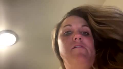 WATCHMEMAKEYOUCUM online show from 05-04-26, 12:23