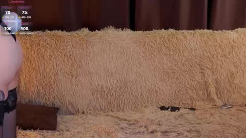 Snapshot of sunshinegirlx chatting on 12-22-25, 04:20 Alice online show from 12-22-25, 04:20