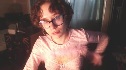 Hella online show from 11-19-25, 09:09