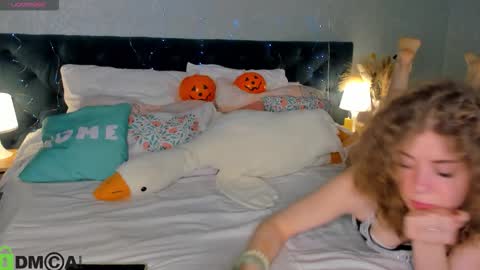 anna online show from 10-23-25, 09:41