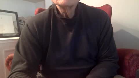 Snapshot of suntrdr077 chatting on 03-28-26, 08:52 suntrdr077 online show from 03-28-26, 08:52