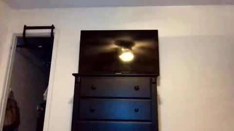 Snapshot of suntresh chatting on 10-12-25, 09:47 suntresh online show from 10-12-25, 09:47