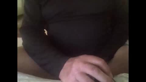 Snapshot of suomilao1 chatting on 10-11-25, 12:10 suomilao1 online show from 10-11-25, 12:10