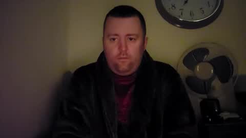 Snapshot of supawupadupasained chatting on 12-20-25, 07:15 FORMYLOVE online show from 12-20-25, 07:15