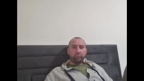 super42835015 online show from 10-01-25, 03:07