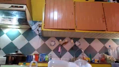 Snapshot of super_jony chatting on 10-04-25, 05:55 super jony and Marta GMT 1300-1800 every day online show from 10-04-25, 05:55