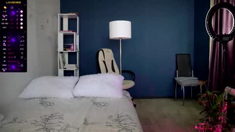 Snapshot of super_peach_stream chatting on 12-16-25, 11:59 ANNApvt open full info in bio online show from 12-16-25, 11:59