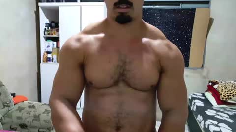 Snapshot of superbigmr chatting on 06-27-26, 03:55 james online show from 06-27-26, 03:55