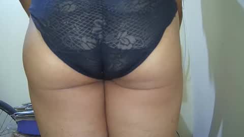 Snapshot of superboy977 chatting on 11-19-25, 08:09 superboy977 online show from 11-19-25, 08:09