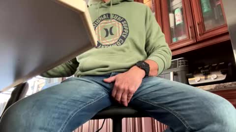 Snapshot of supercap69 chatting on 12-12-24, 03:37 Francisco666 online show from 12-12-24, 03:37