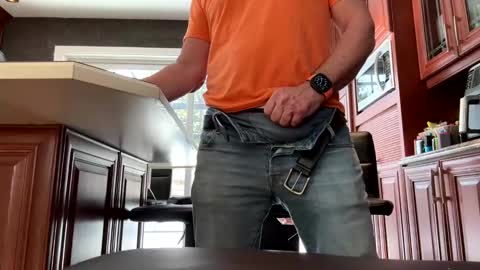 Snapshot of supercap69 chatting on 02-28-25, 07:35 Francisco666 online show from 02-28-25, 07:35