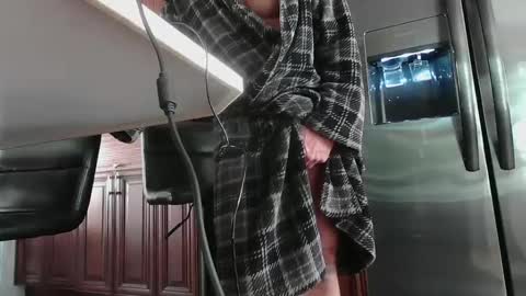 Snapshot of supercap69 chatting on 09-19-25, 01:45 Francisco666 online show from 09-19-25, 01:45