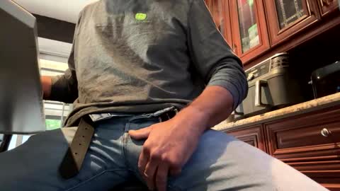 Snapshot of supercap69 chatting on 10-08-25, 08:50 Francisco666 online show from 10-08-25, 08:50