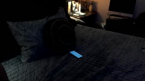 Guero Cash online show from 10-21-25, 01:12