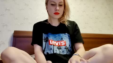 Annie online show from 12-07-24, 10:45