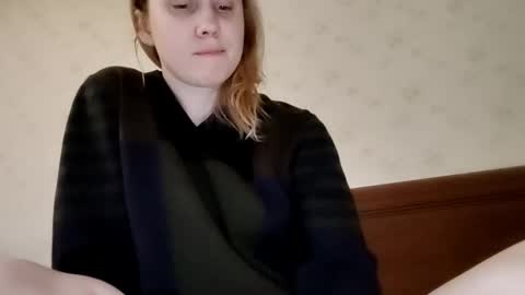 Annie online show from 12-25-24, 09:45