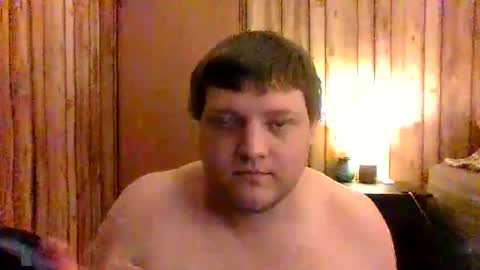 Snapshot of superflymatt chatting on 10-13-25, 08:31 superflywildcat online show from 10-13-25, 08:31